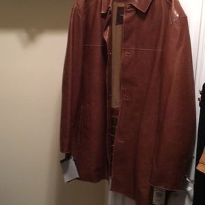 Brand new Andrew Marc leather coat size xl